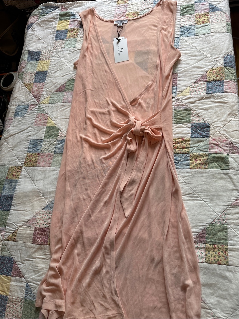 N—Halston Heritage Soft Peach Sleeveless